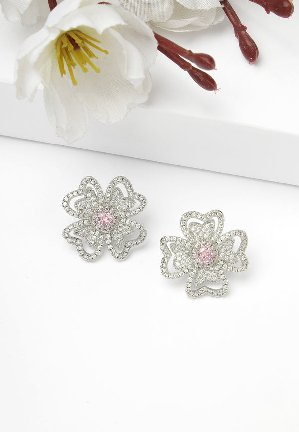 Orecchini a forma di fiore in argento sterling