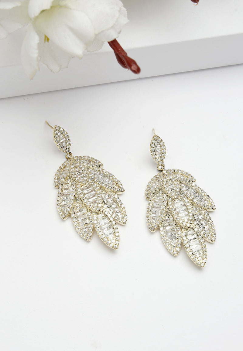 Ciúbach Zirconia Willow Leaf Dangle Earrings