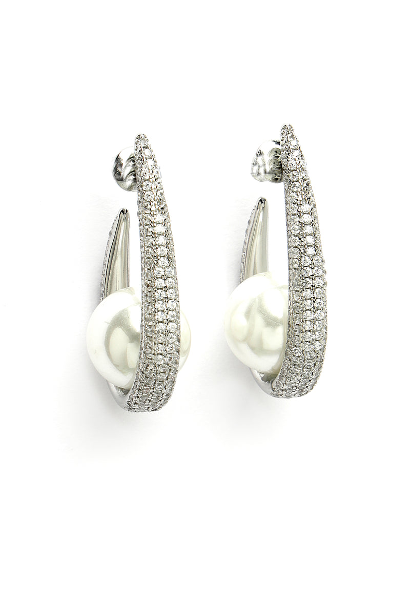 Iconic Sling Pearl Earrings