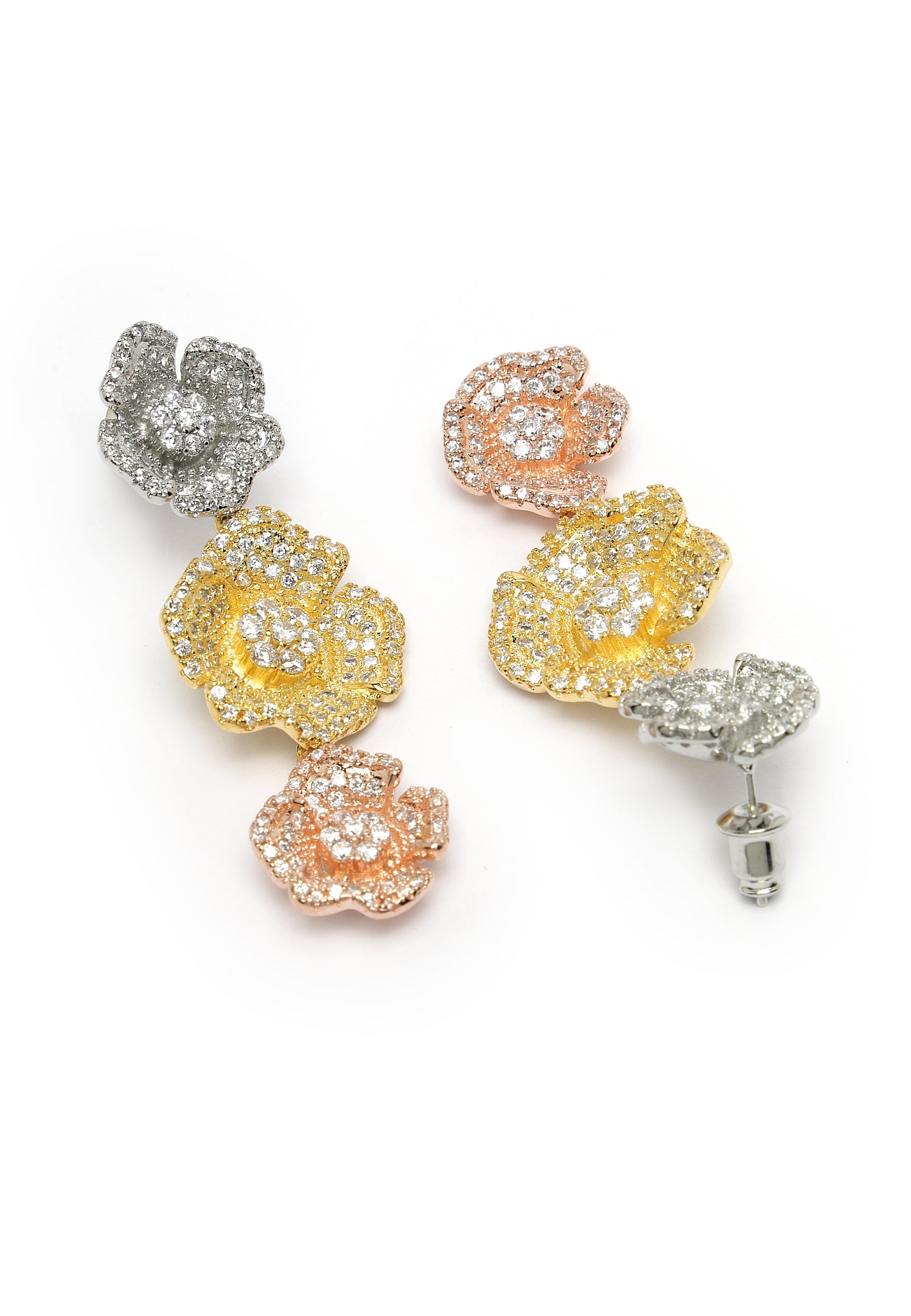 Pendientes colgantes de circonitas Triple Bloom