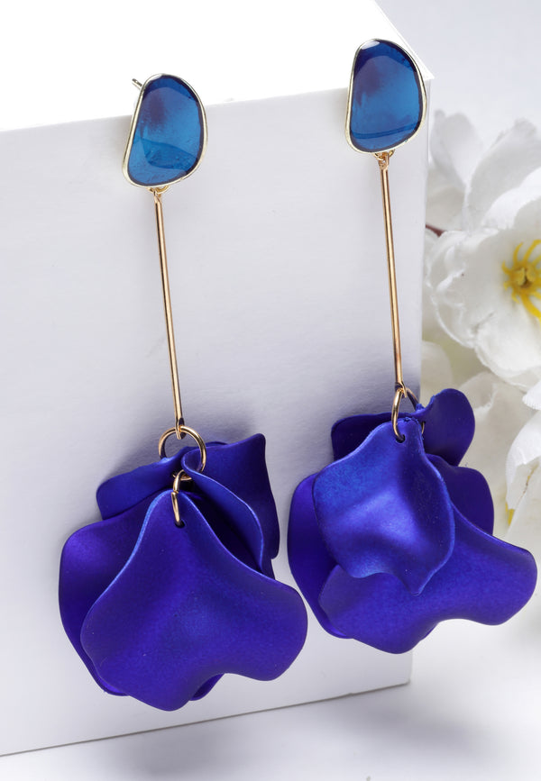 Metallic blauwe bloemblaadje Dangle Oorbellen